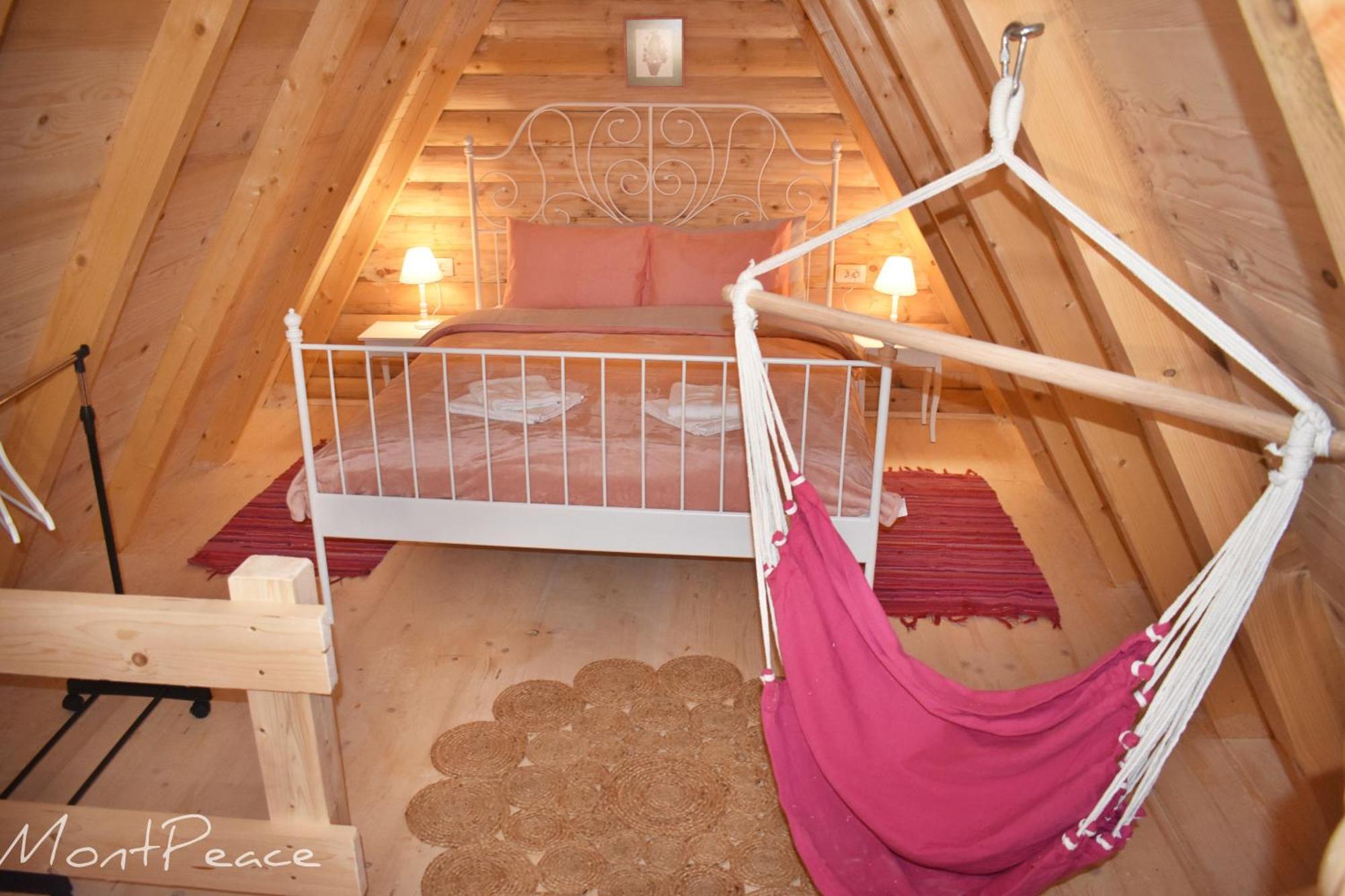A-frame Mont Peace Apartment Kolasin